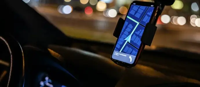 Phone with GPS mounted to windshield