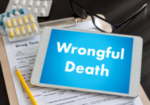 Wrongful Death Lawyer Coral Gables, FL - Wrongful Death Doctor talk and patient medical working at office